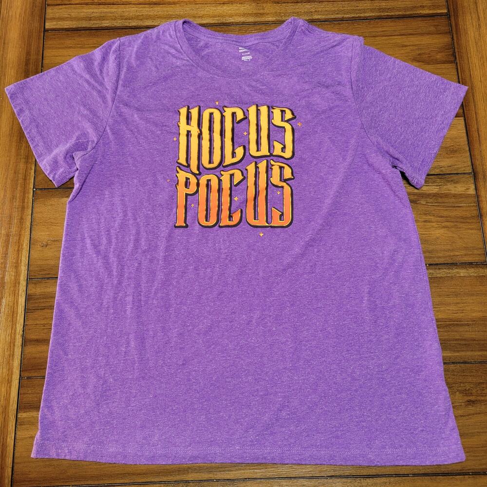 Celebrate Halloween Purple Tee "Hocus Pocus" - Size Junior XL (18-20)